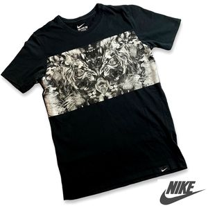 Nike | LeBron Lion Tee • S